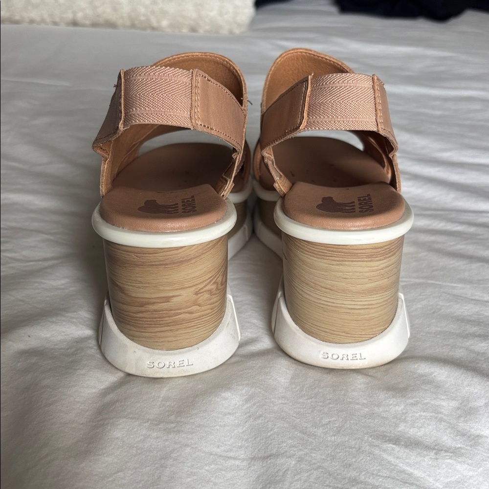 Sorel Nude/Tan Platform Slingback Sandals - Picture 4 of 8